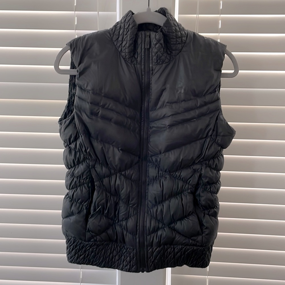 Nike vest